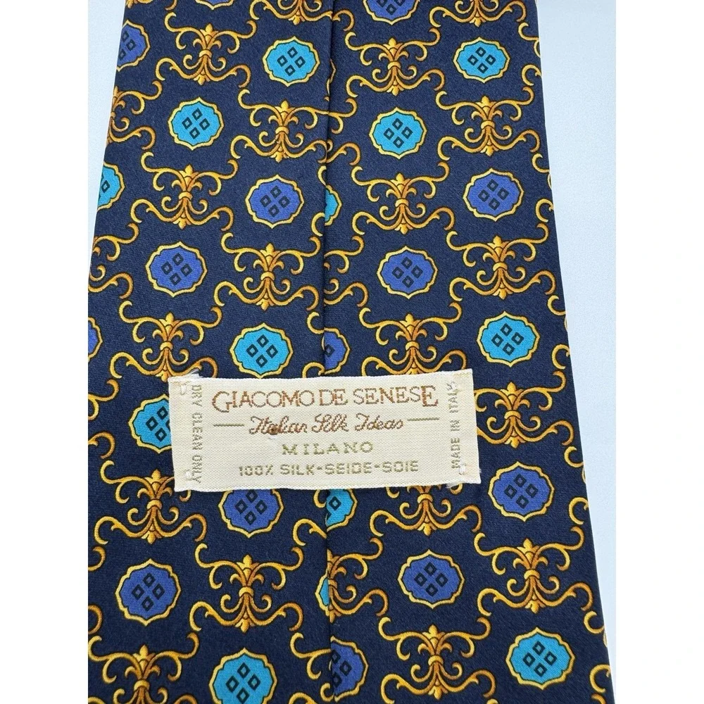 Giacomo‎ De Senece Italian Silk Tie Navy Blue Gold Medallion Made In Italy